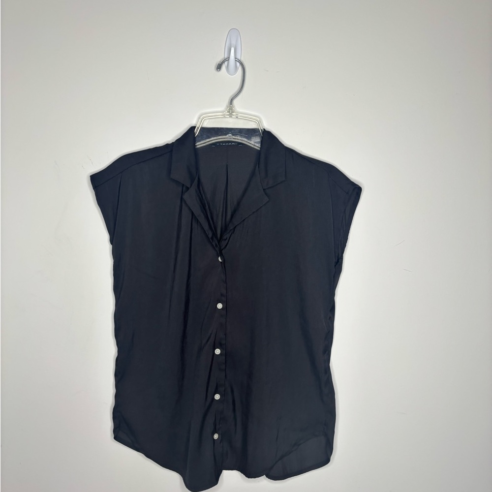 BN1 T Tahari Black Button-Down Shirt Cap Sleeve Chiffon Business Casual XS